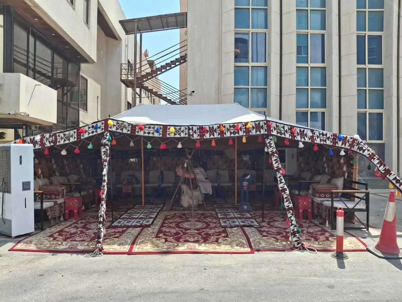 تأجير خيام شعبية بالرياض مع جلسات تراثية للمناسبات